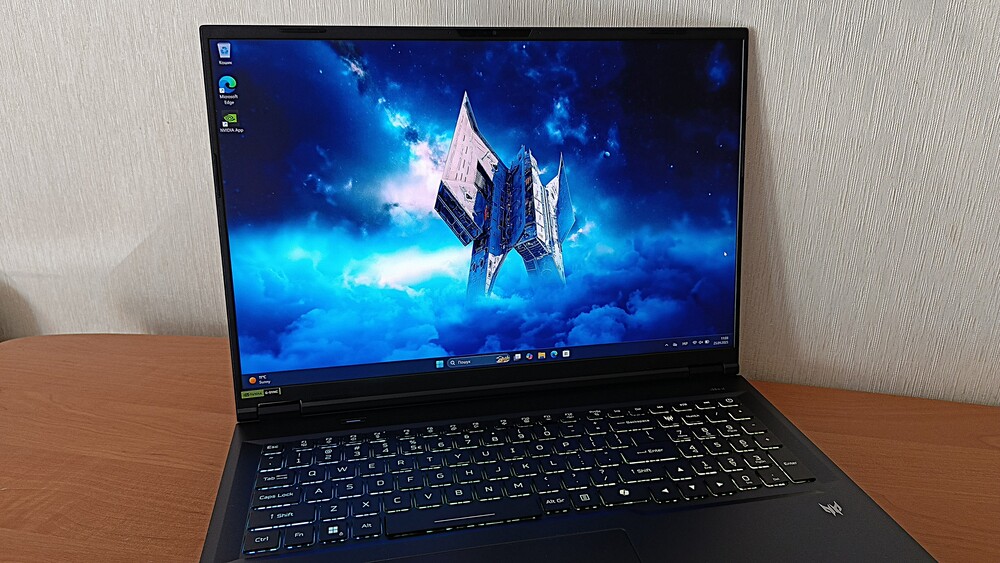 Acer Predator Helios Neo 18 AI 