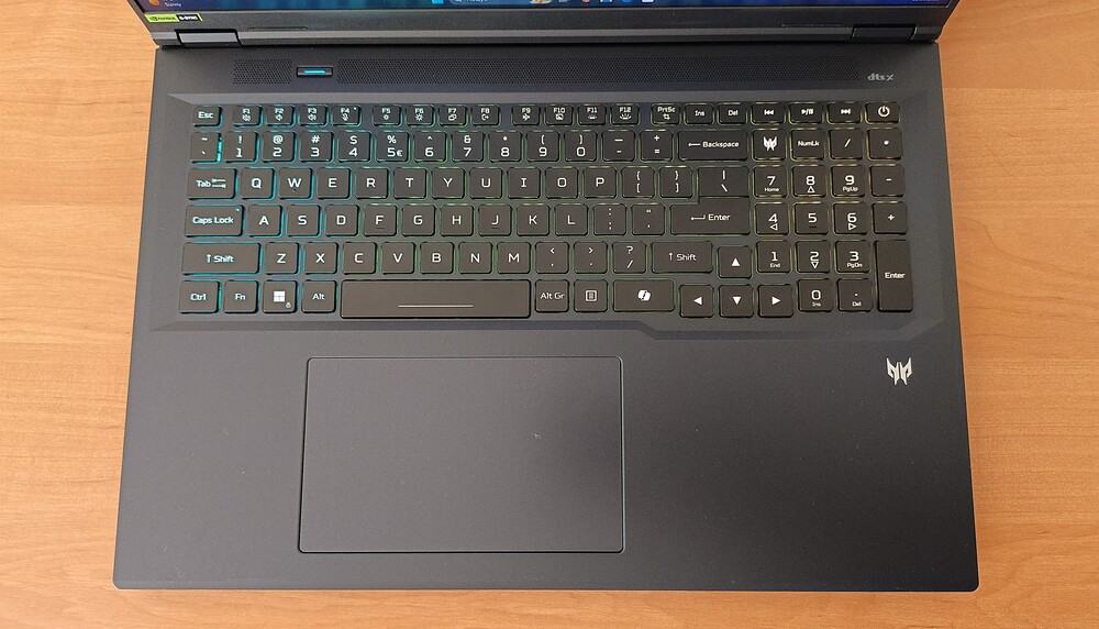 Acer Predator Helios Neo 18 AI