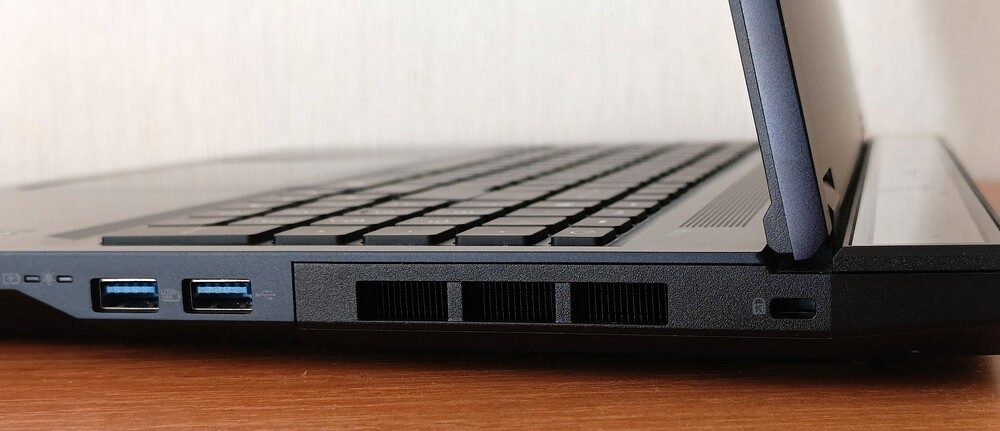 Acer Predator Helios Neo 18 AI 