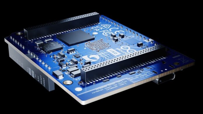 Arduino Uno Q Arduino Uno Q