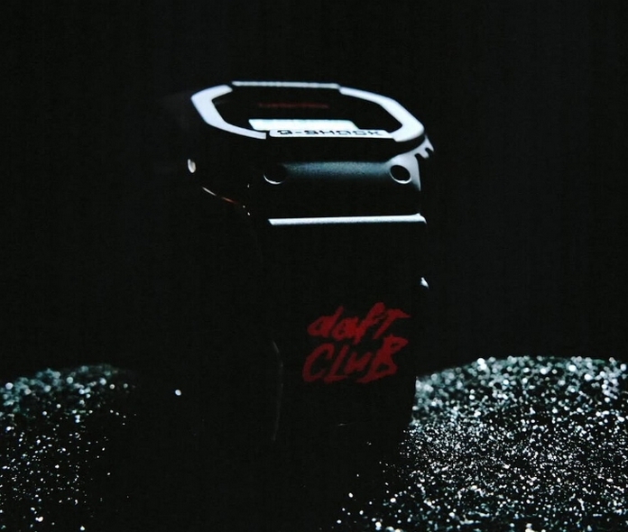 У продаж виходить лімітована серія годинників Casio G-Shock створена спільно з Daft Punk У продаж виходить лімітована серія годинників Casio G-Shock створена спільно з Daft Punk