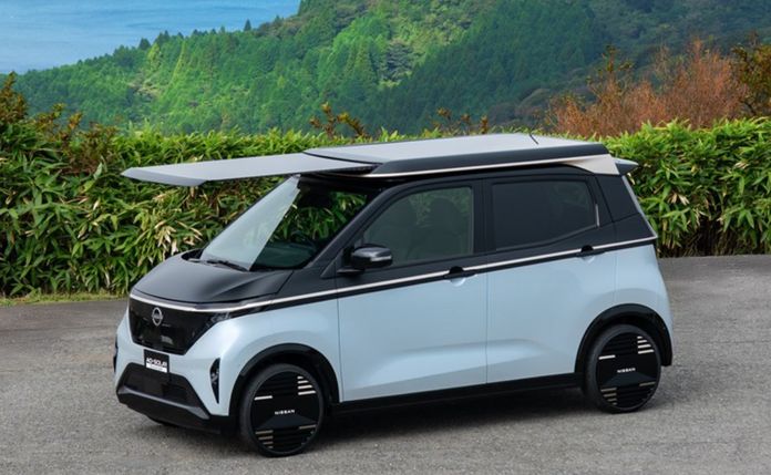 Nissan AO-Solar Extender
