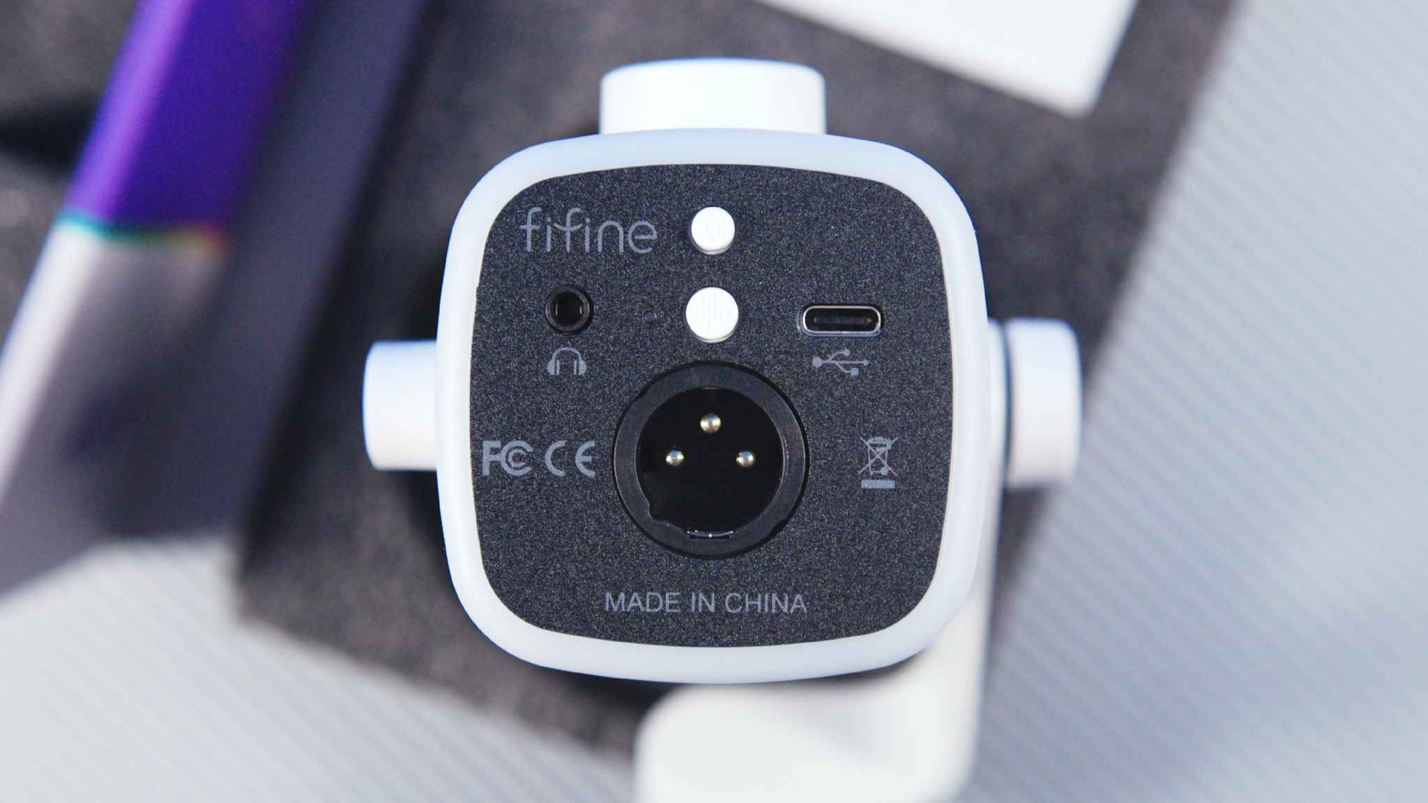 Fifine AM9