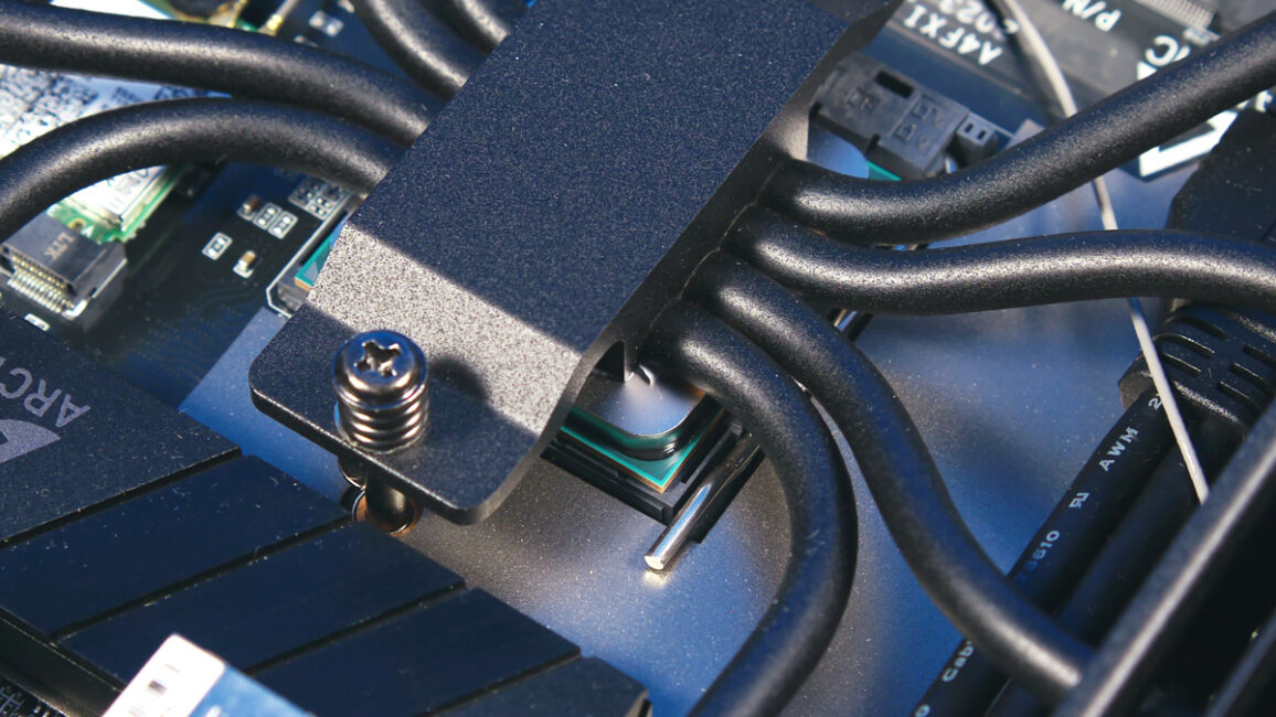 Arctic Senza 5700G