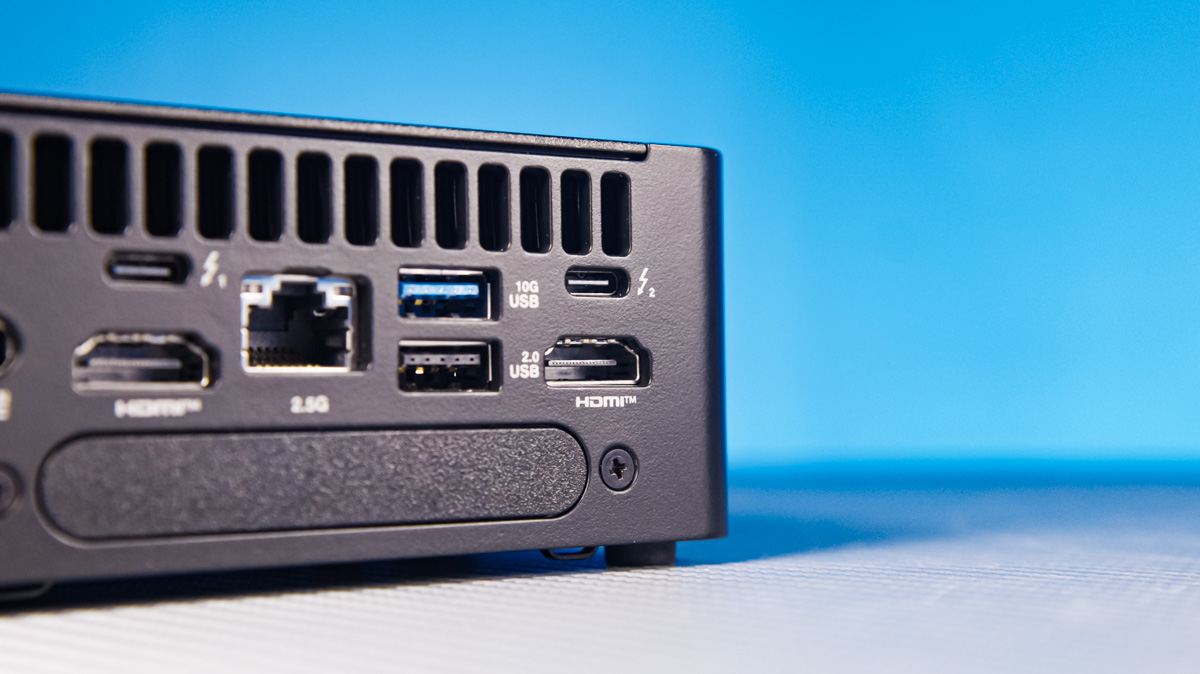 ASUS NUC 15 PRO