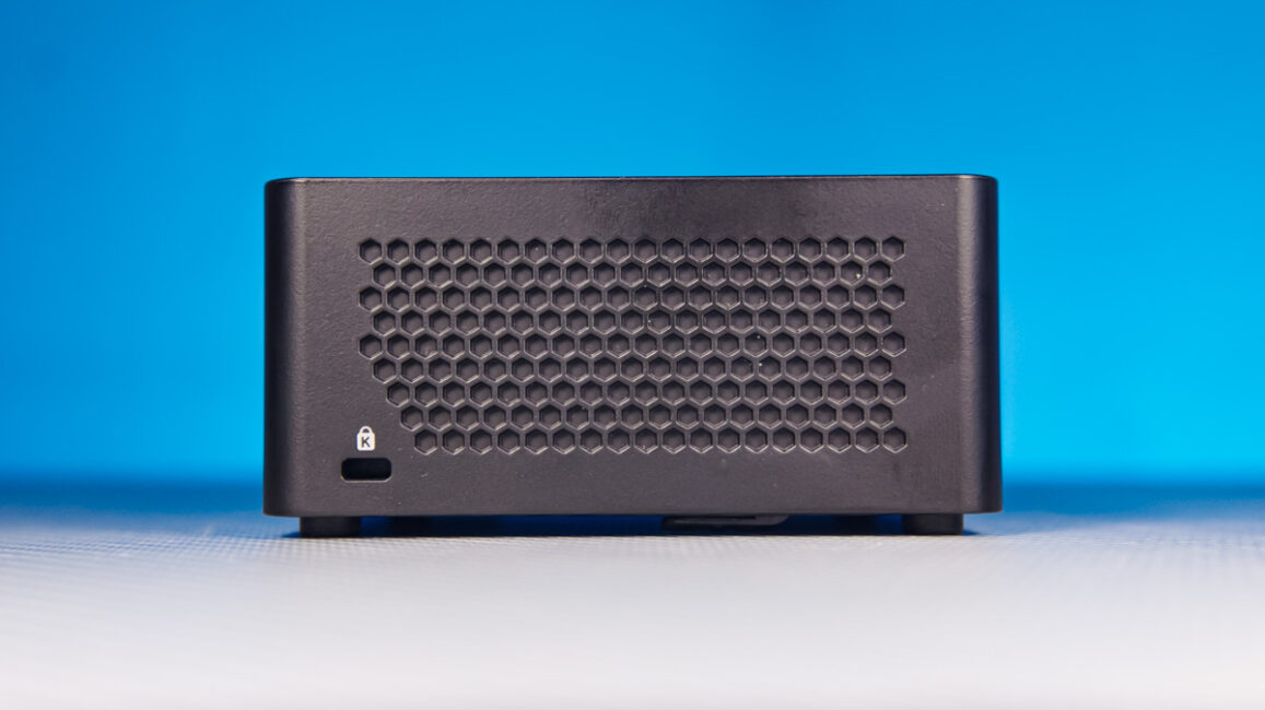 ASUS NUC 15 PRO