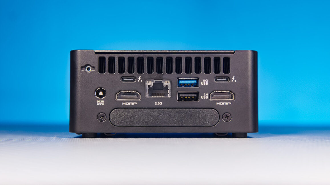 ASUS NUC 15 PRO