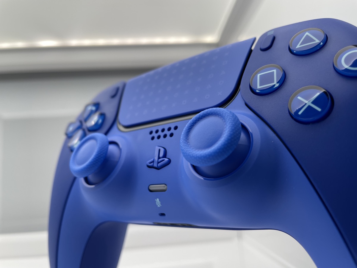 DualSense Icon Blue Special Edition
