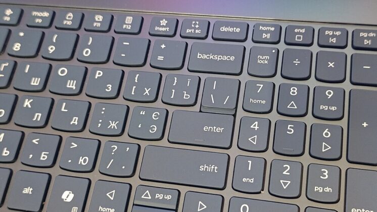 Lenovo Yoga Pro 9i
