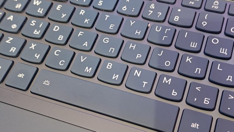 Lenovo Yoga Pro 9i