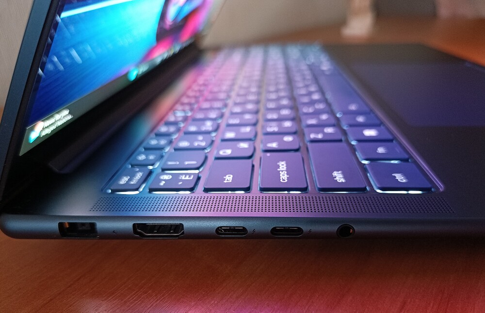 Lenovo Yoga Pro 9i Lenovo Yoga Pro 9i