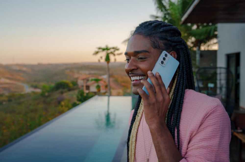 Motorola Edge 20