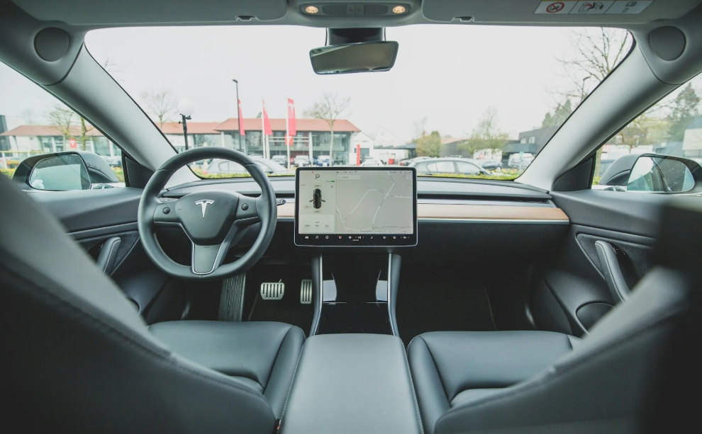 Tesla CarPlay Tesla CarPlay