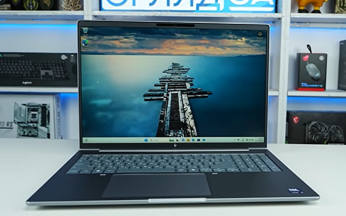 HP ZBook 8 G1i 16 HP ZBook 8 G1i 16