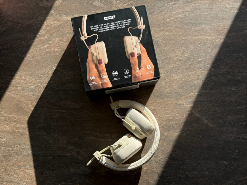 Marshall Major V package comtents