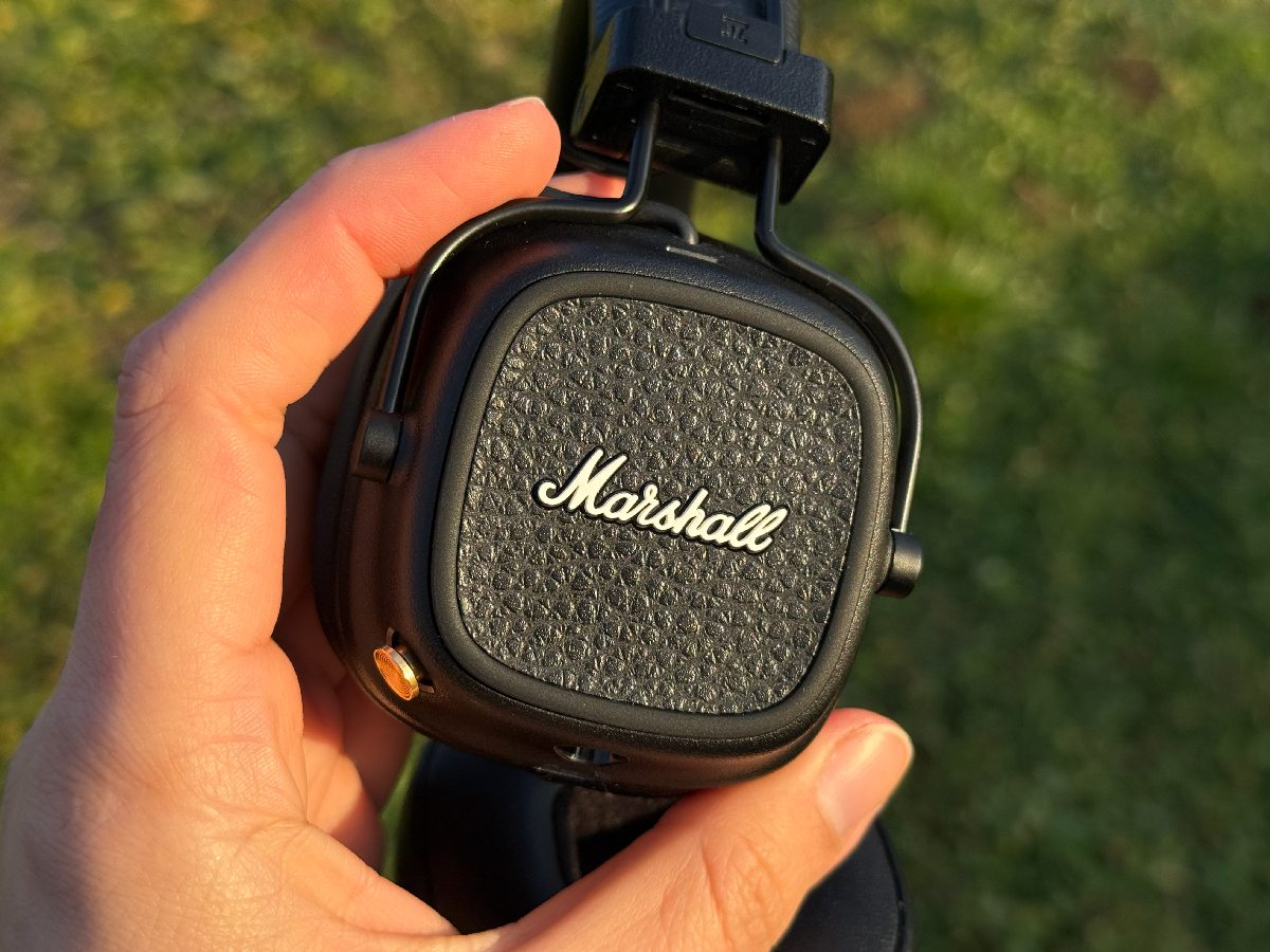 Marshall Major V Marshall Major V