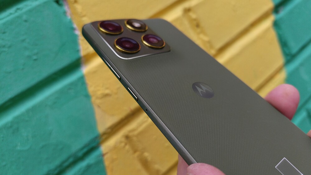 Motorola Edge 70