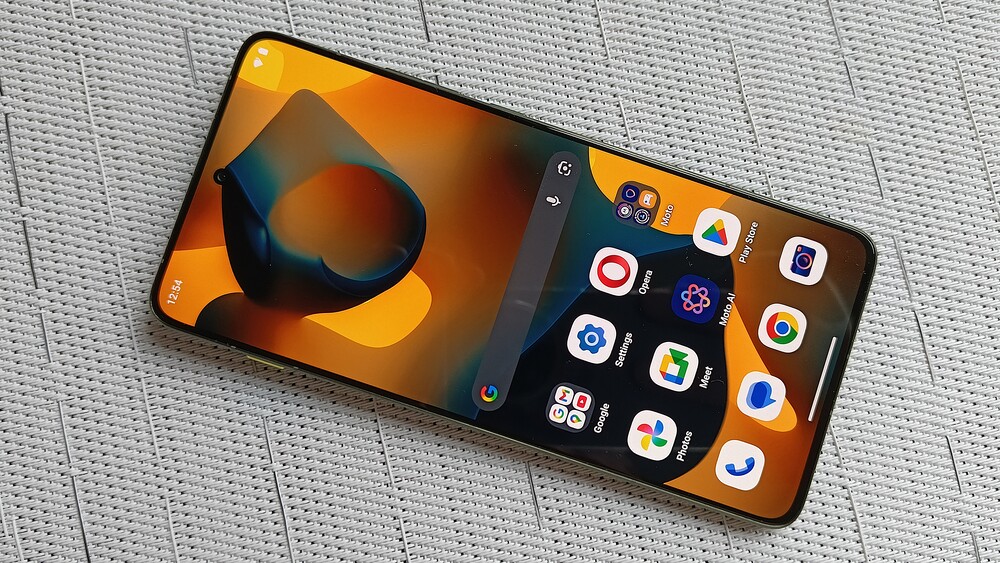 Motorola Edge 70