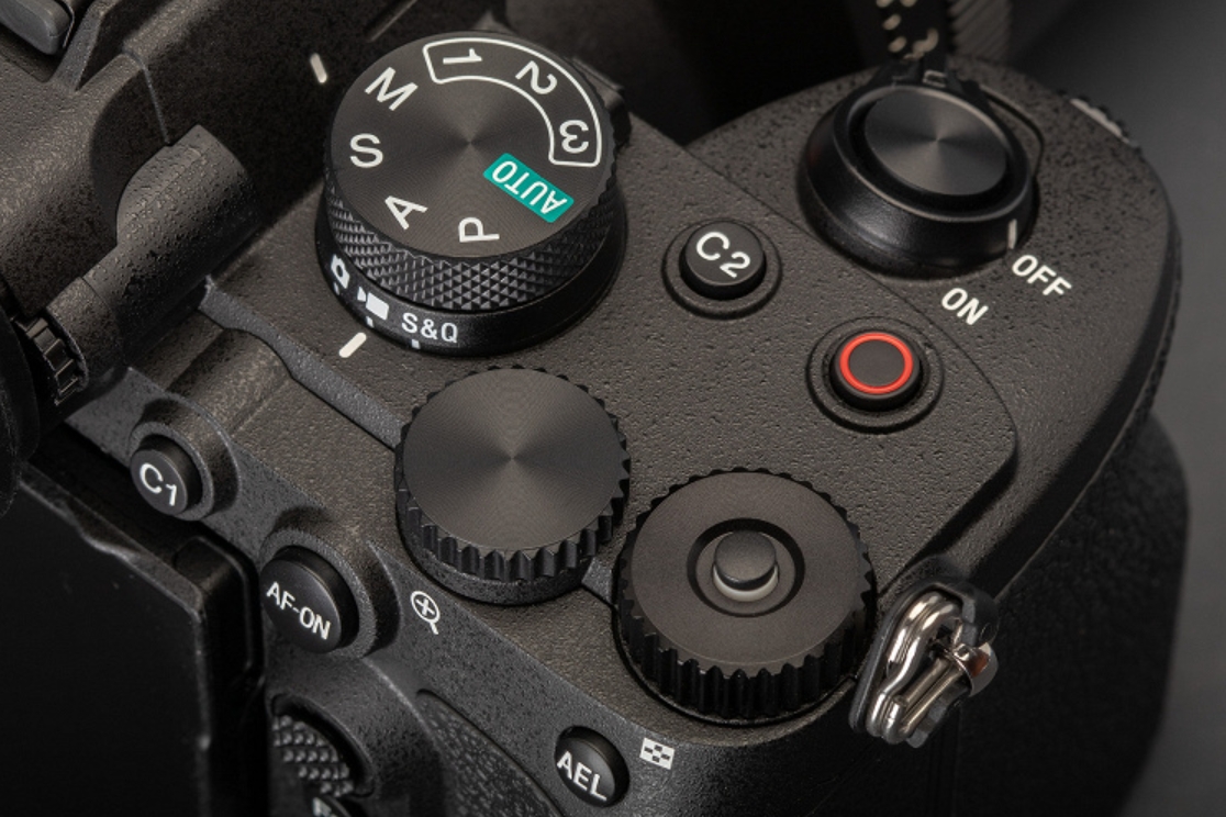 Sony Alpha 7 V (ILCE 7M5)