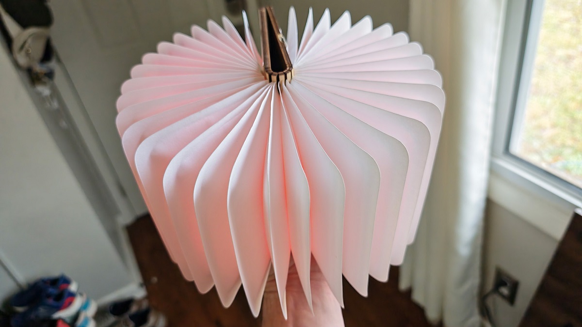 Motorola 'lamp' invite