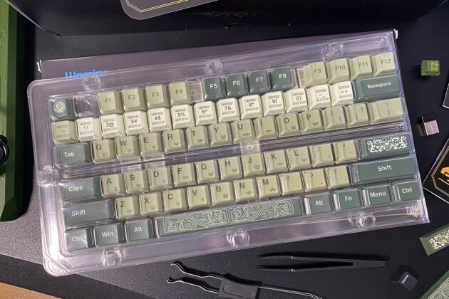 Womier ERA75