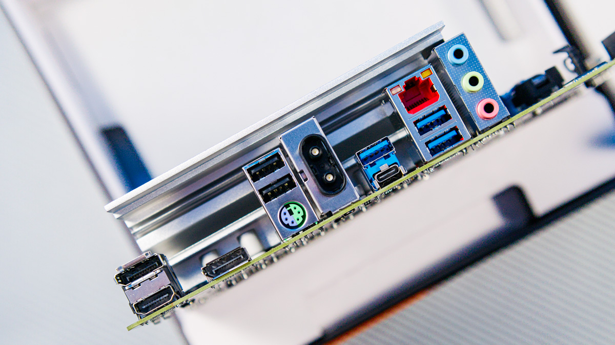 Gigabyte B650M Gaming Plus WiFi Gigabyte B650M Gaming Plus WiFi 51