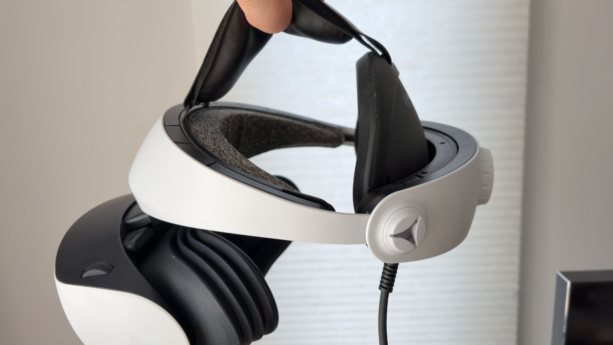PSVR2, Completed: Globular Cluster’s Accessory Ecosystem Review