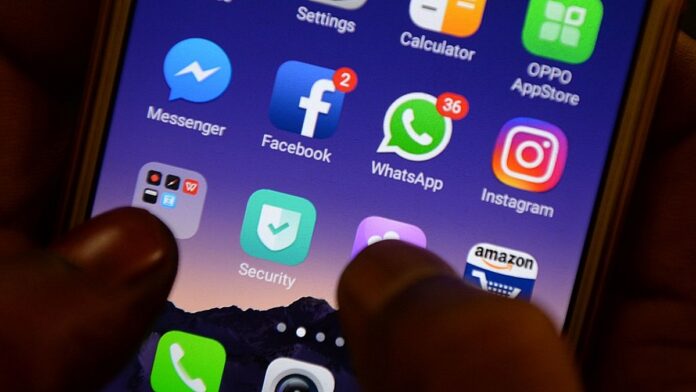Instagram, Facebook, WhatsApp Instagram, Facebook, WhatsApp