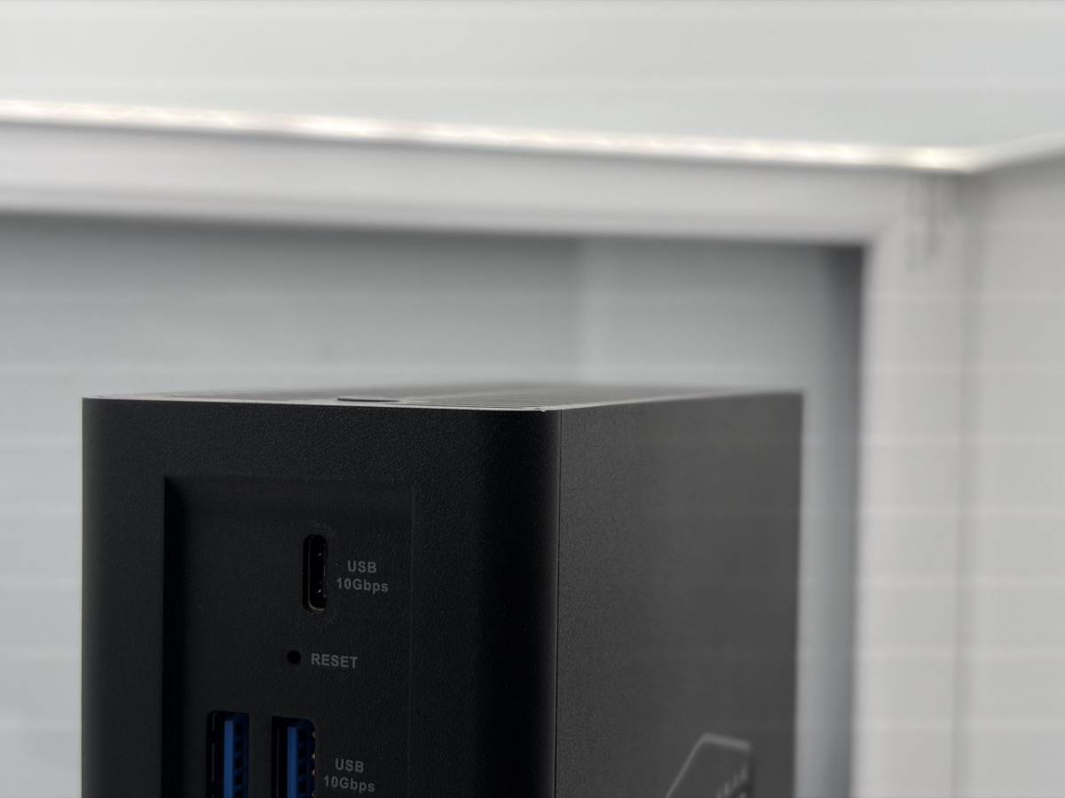 TerraMaster F4 SSD TerraMaster F4 SSD