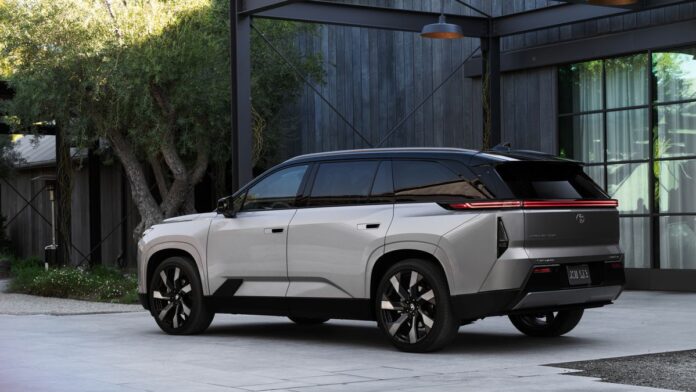 2027 Toyota Highlander 2027 Toyota Highlander