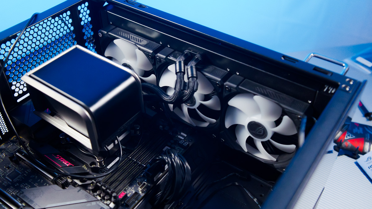 ASUS ROG RYUO 4 SLC 360 RGB 35 ASUS ROG RYUO 4 SLC 360 RGB 35