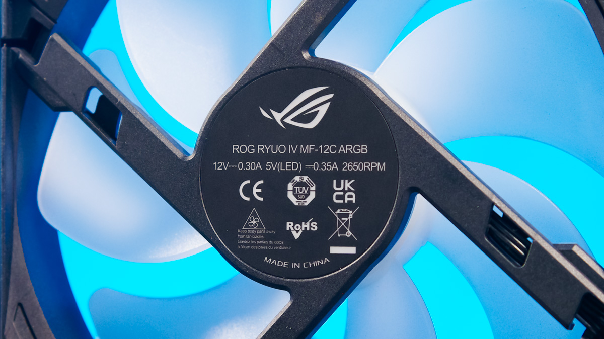 ASUS ROG RYUO 4 SLC 360 RGB ASUS ROG RYUO 4 SLC 360 RGB 35