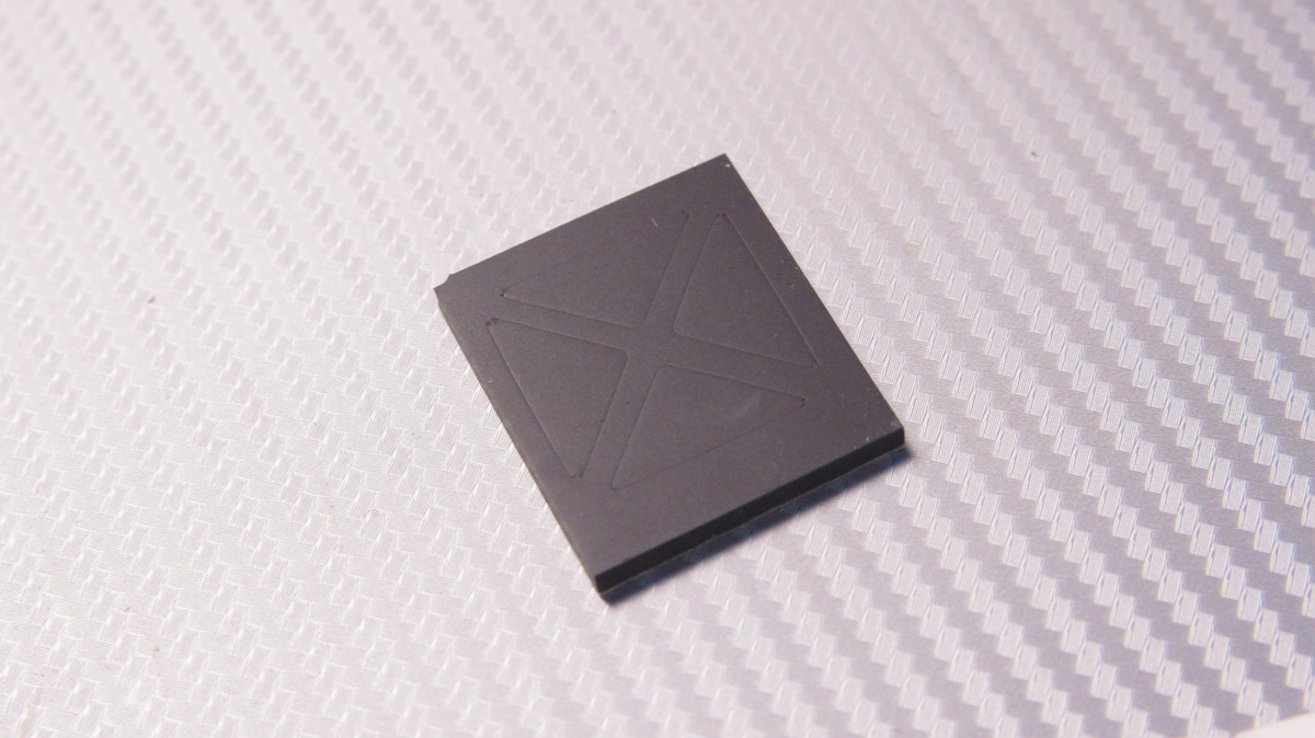 ID-COOLING FROZN A410 GDL