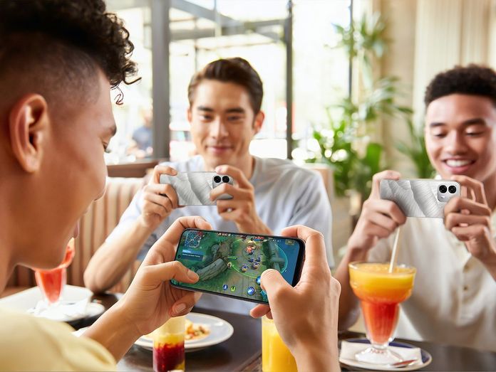 OPPO A6 OPPO A6