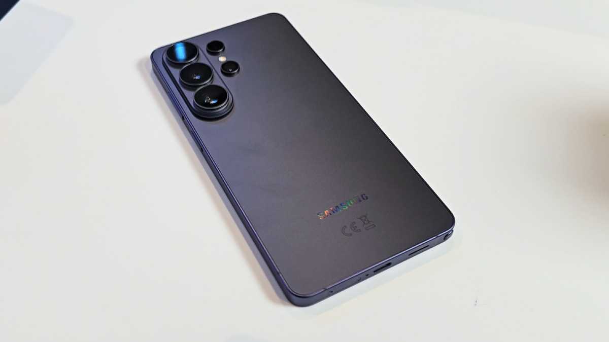 Samsung Galaxy S26 Ultra title