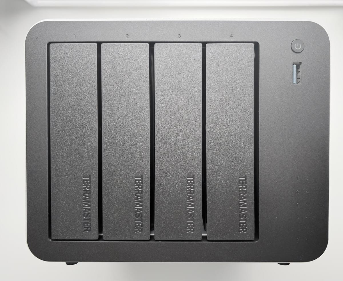 TerraMaster F4-425 Plus Terra F4-425 Plus