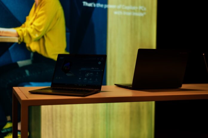 Acer Milano