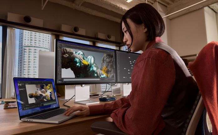 Apple MacBook Pro M5 Pro Apple MacBook Pro M5 Pro