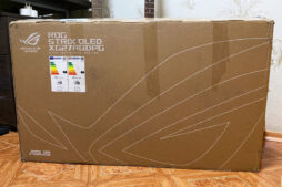 ASUS ROG Strix OLED XG27AQDPG