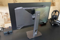 ASUS ROG Strix OLED XG27AQDPG
