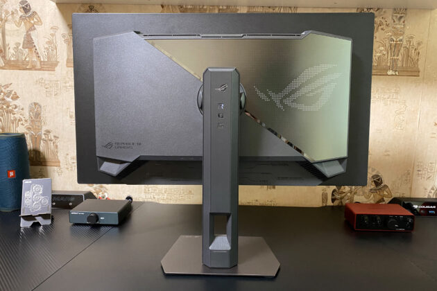 ASUS ROG Strix OLED XG27AQDPG