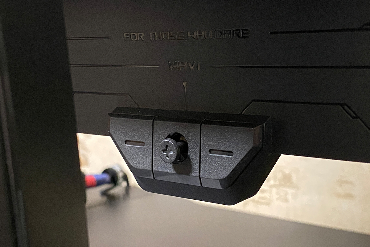 ASUS ROG Strix OLED XG27AQDPG