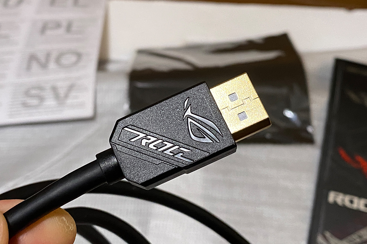 ASUS ROG Strix OLED XG27AQDPG