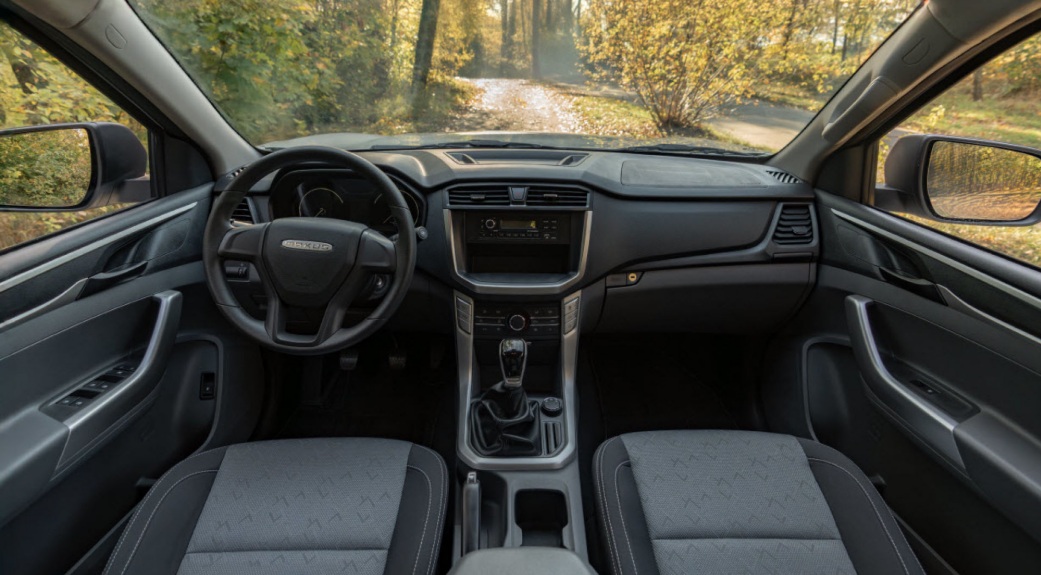 Maxus T60 салон Maxus T60 салон