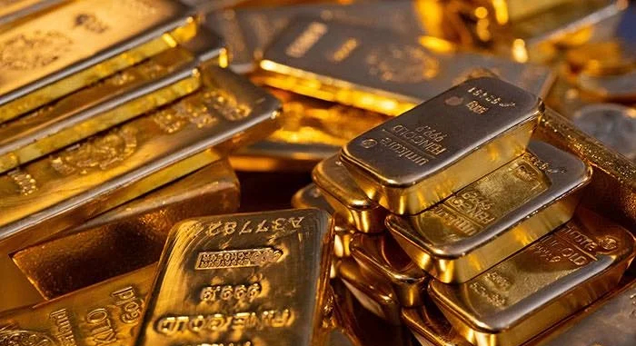 росія розпродає золото: резерви опустилися до найнижчого рівня від початку повномасштабної війни.