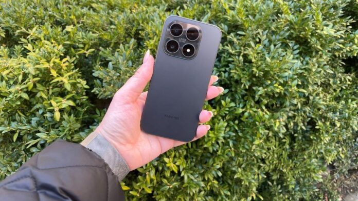 В Xiaomi 17 В Xiaomi 17