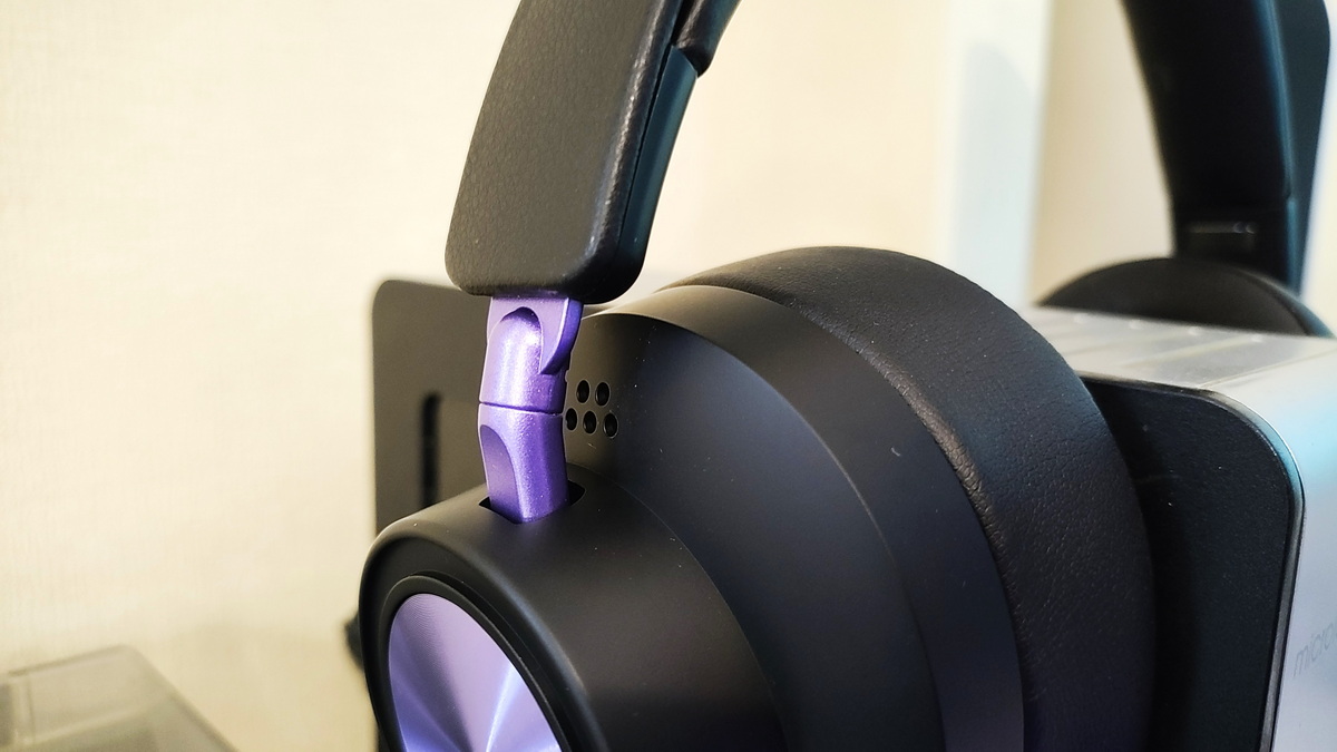 Kiwi Ears x Z-Reviews Serene