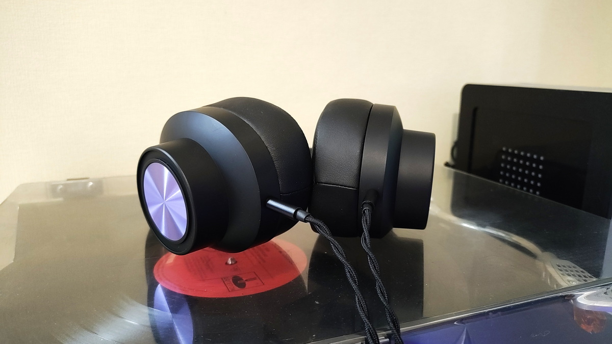 Kiwi Ears x Z-Reviews Serene