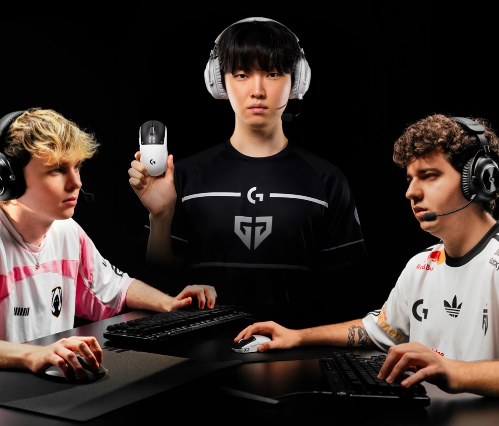 Logitech Pro X2 Superstrike - Developed with the world's best esports players Logitech Pro X2 Superstrike - Developed with the world's best esports players
