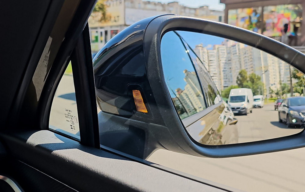 Škoda Kodiaq Sportline (2025) - blind spot sensor